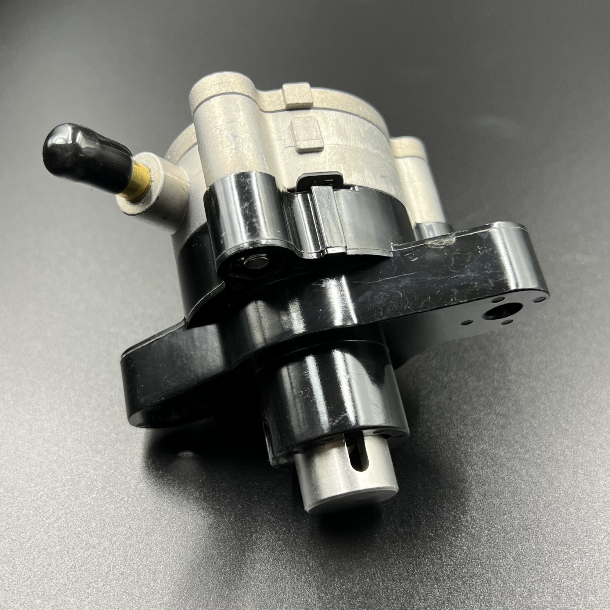 картинка Топливный насос (в сборе) Yamaha F80-115 (Omax)