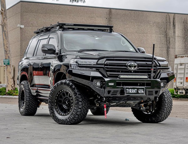 картинка Передний бампер Toyota Land Cruiser 200 2016-2021 Rival