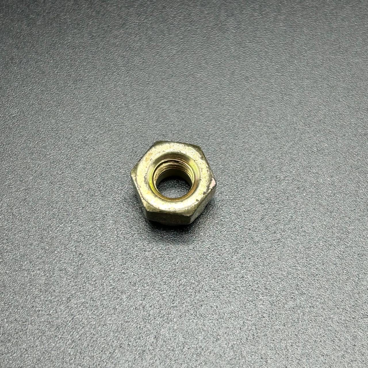 картинка Гайка стальная диам. 6 мм NUT @5 (Quicksilver)
