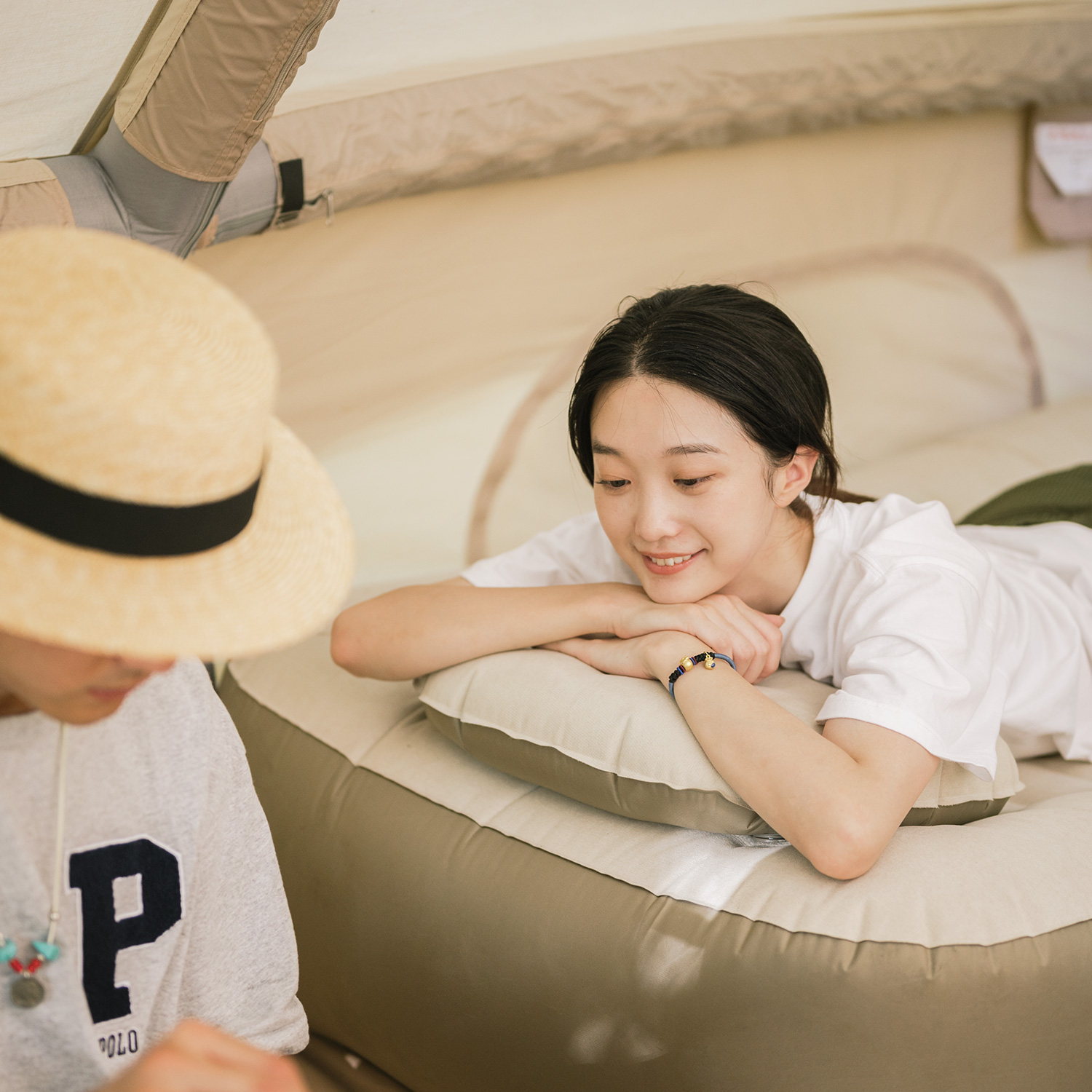 картинка Надувная подушка Naturehike CNH22ZT009 бежевый