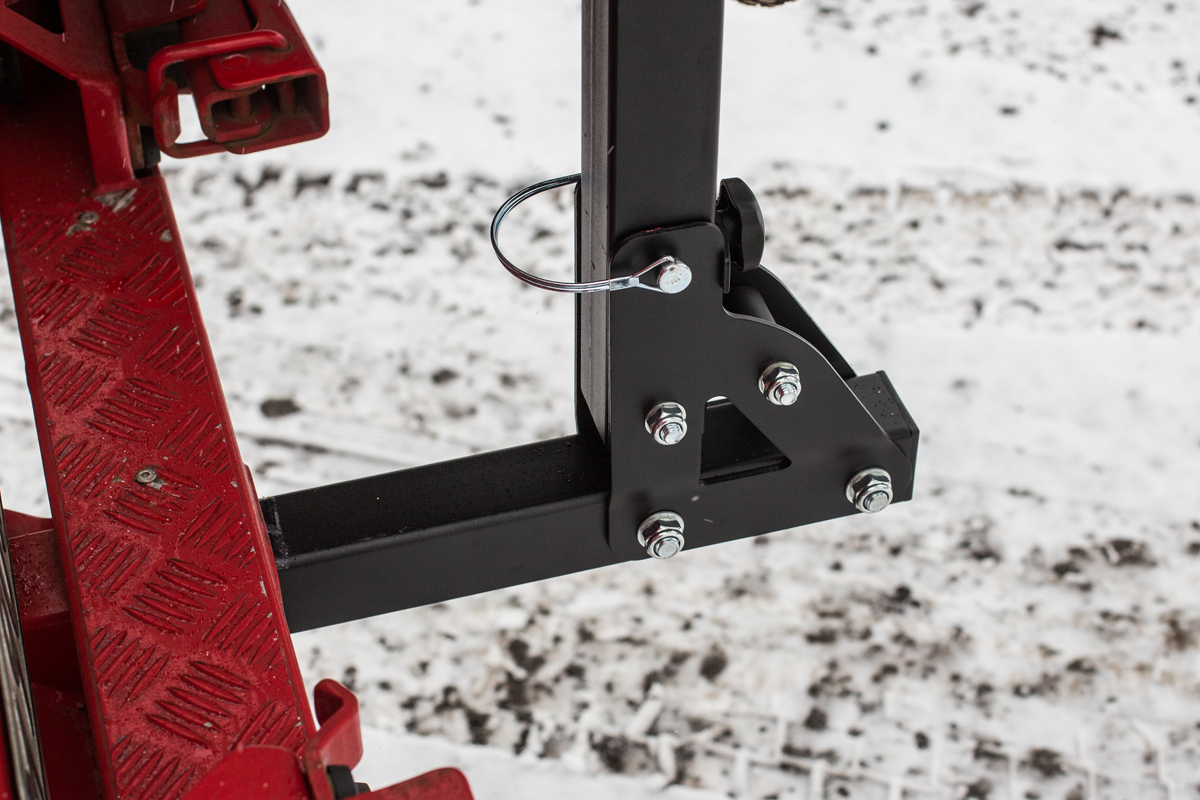 картинка Велобагажник РИФ в квадрат для фаркопа на 3 велосипеда