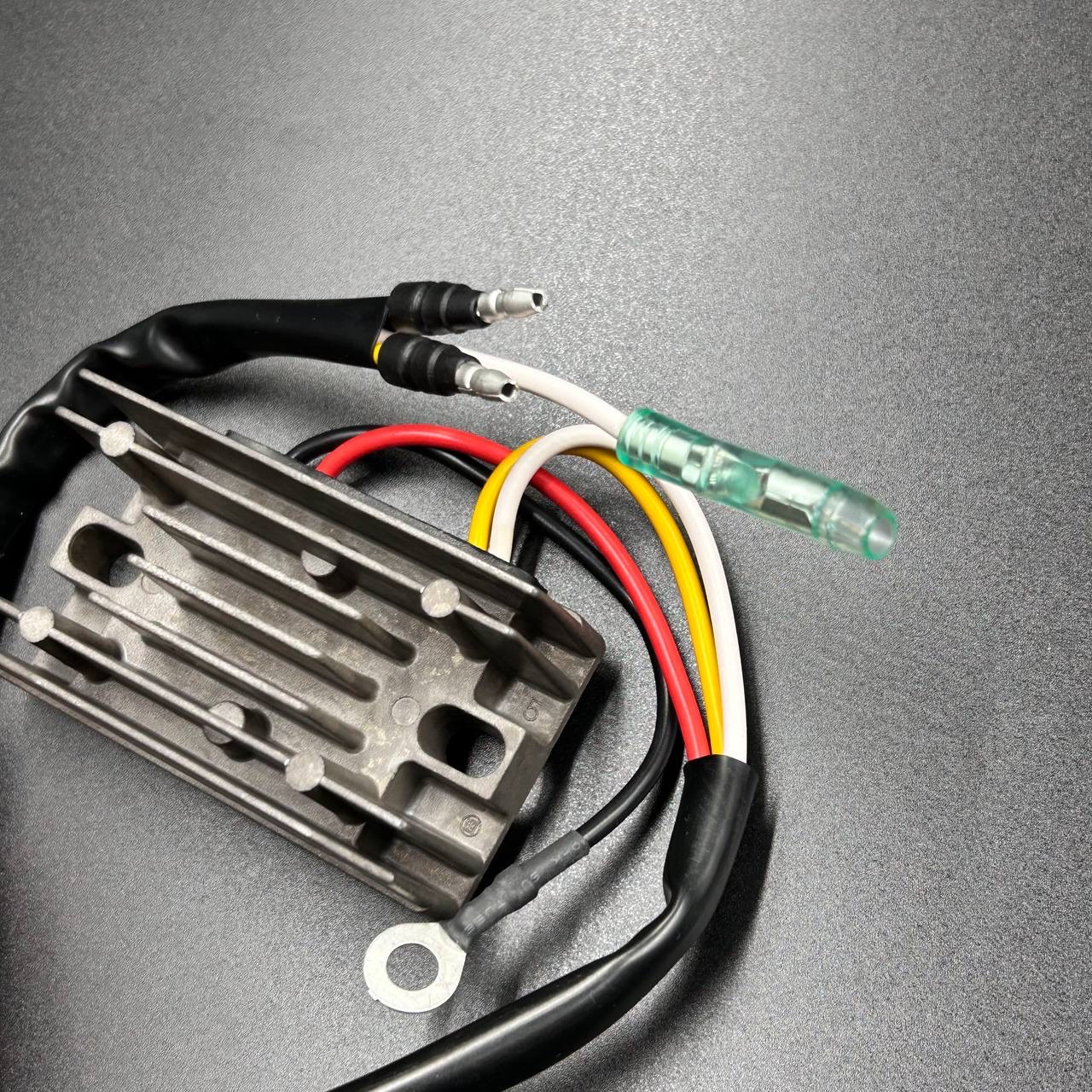 картинка Регулятор Suzuki DF25-30 (32800-89J00) (Suzuki)