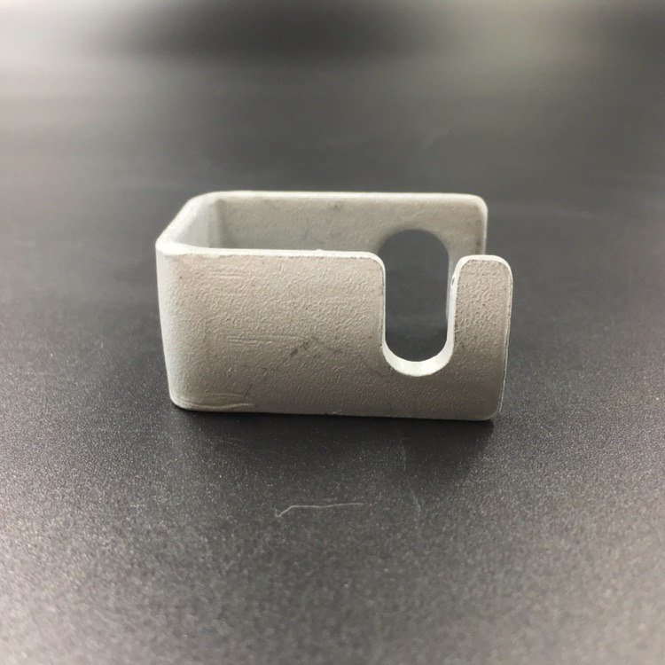 картинка Фиксатор троса дистанционного управления Suzuki DT 9.9-85