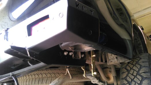 картинка Серьги удлинненые на Toyota HILUX 2015- (К-Т 2 ШТ.)