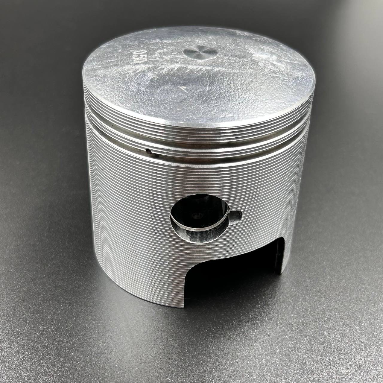 картинка Поршневой комплект Suzuki DT25-30 (0.50mm) (12110-96353-0.50) (Sinera)