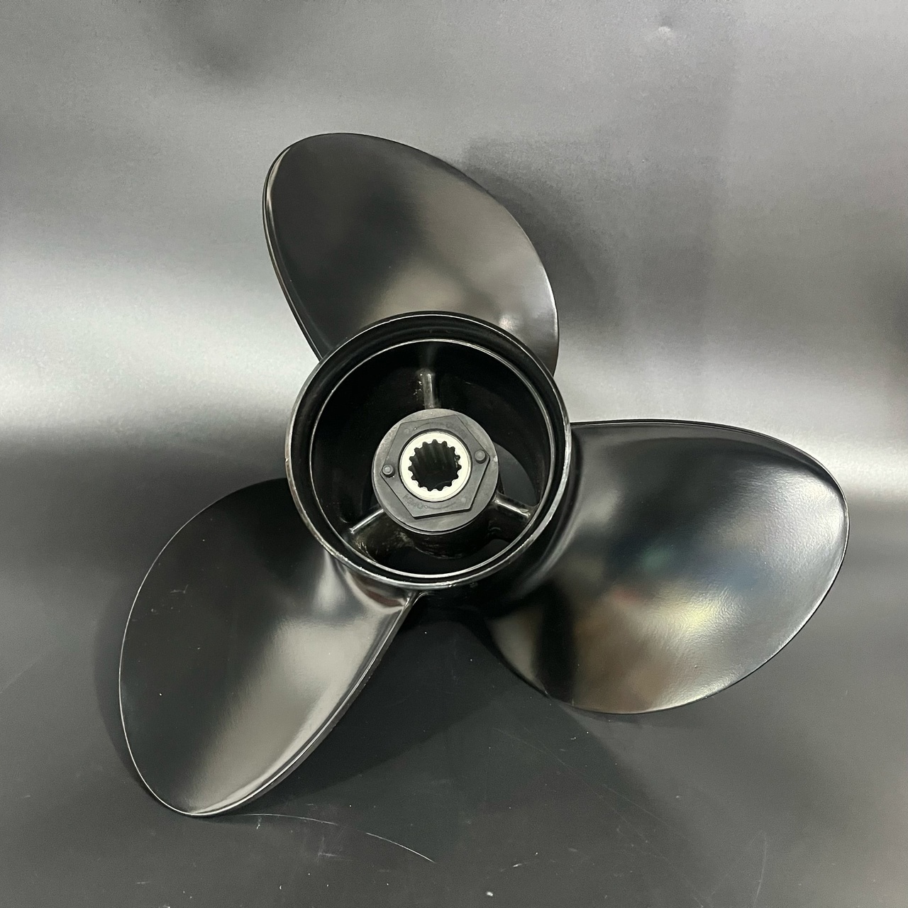 Гребной винт Mercury 135-300 (3x15x15) (Solas)