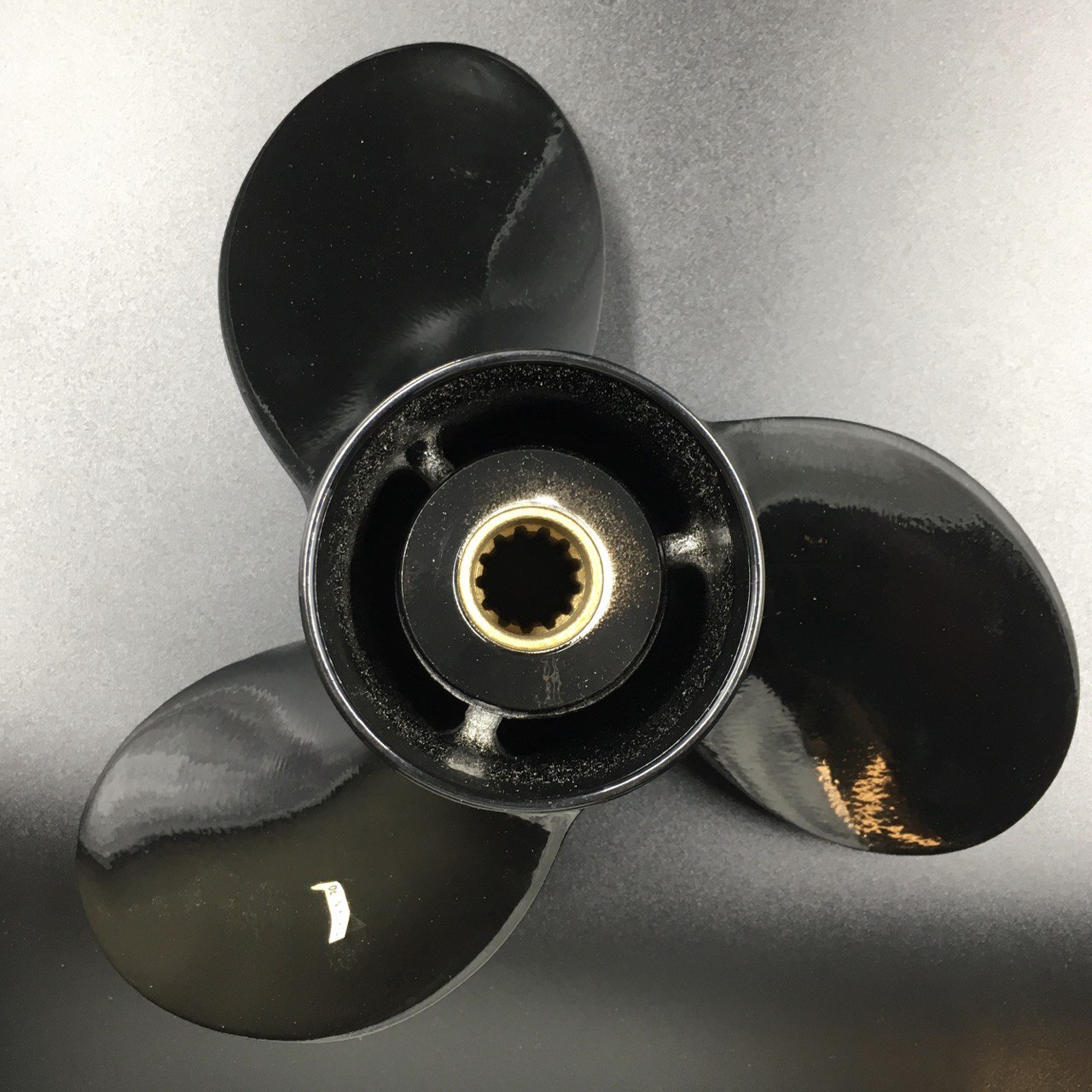 картинка Гребной винт Mercury 25-70 (3x10-5/8x12) (BaekSan)