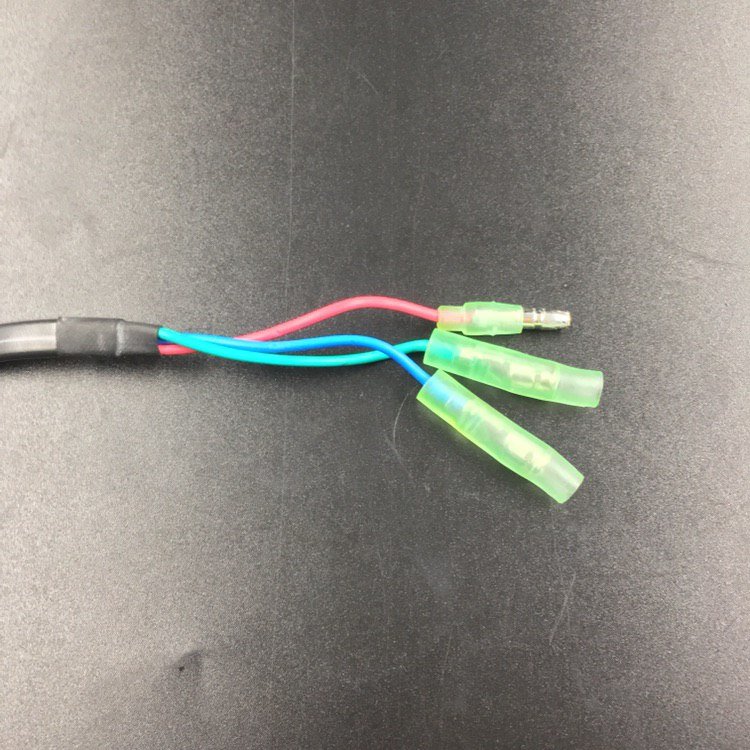 картинка Кнопка гидроподъема пульта д/у Yamaha 703 (Omax)