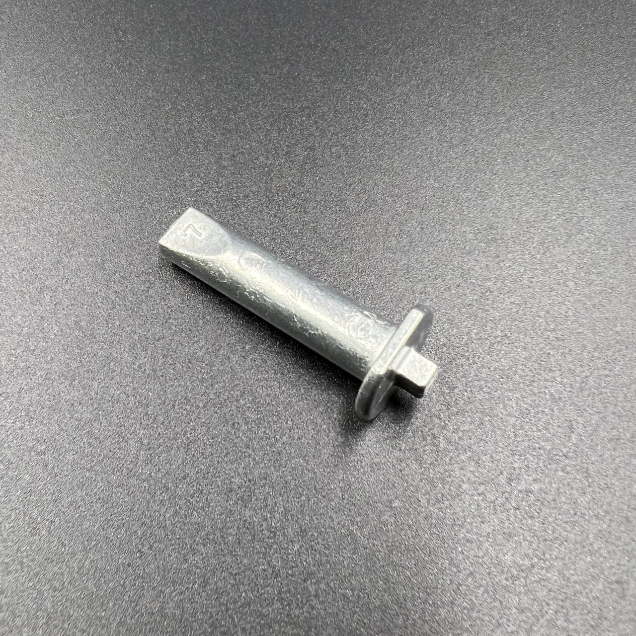 картинка Анод блока Yamaha 30D () (6J8-11325-00) (Yamaha)