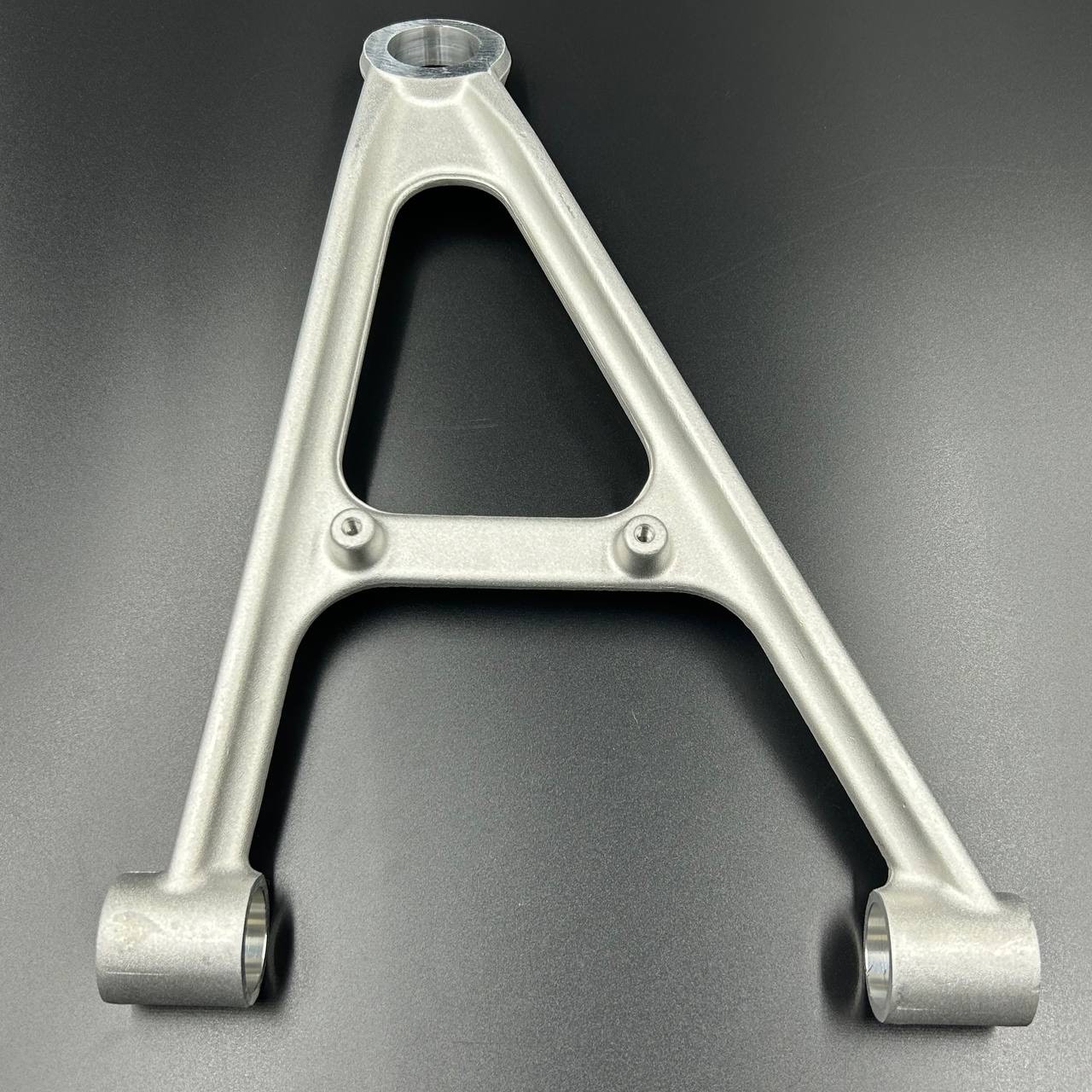 картинка Рычаг подвески (Передний, левый, нижний) CFM Х8 (ZIBO)