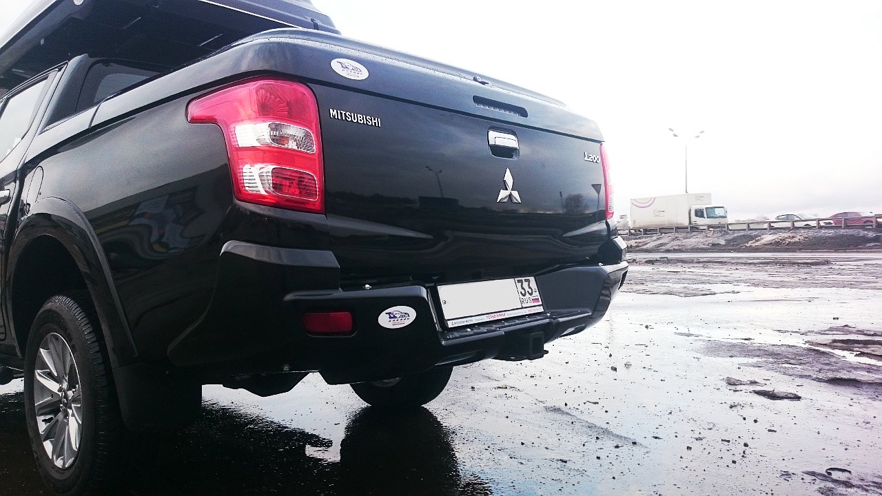 картинка Бампер задний Mitsubishi L200 2015-2019/Fiat Fullback 2016- черный АВС-Дизайн
