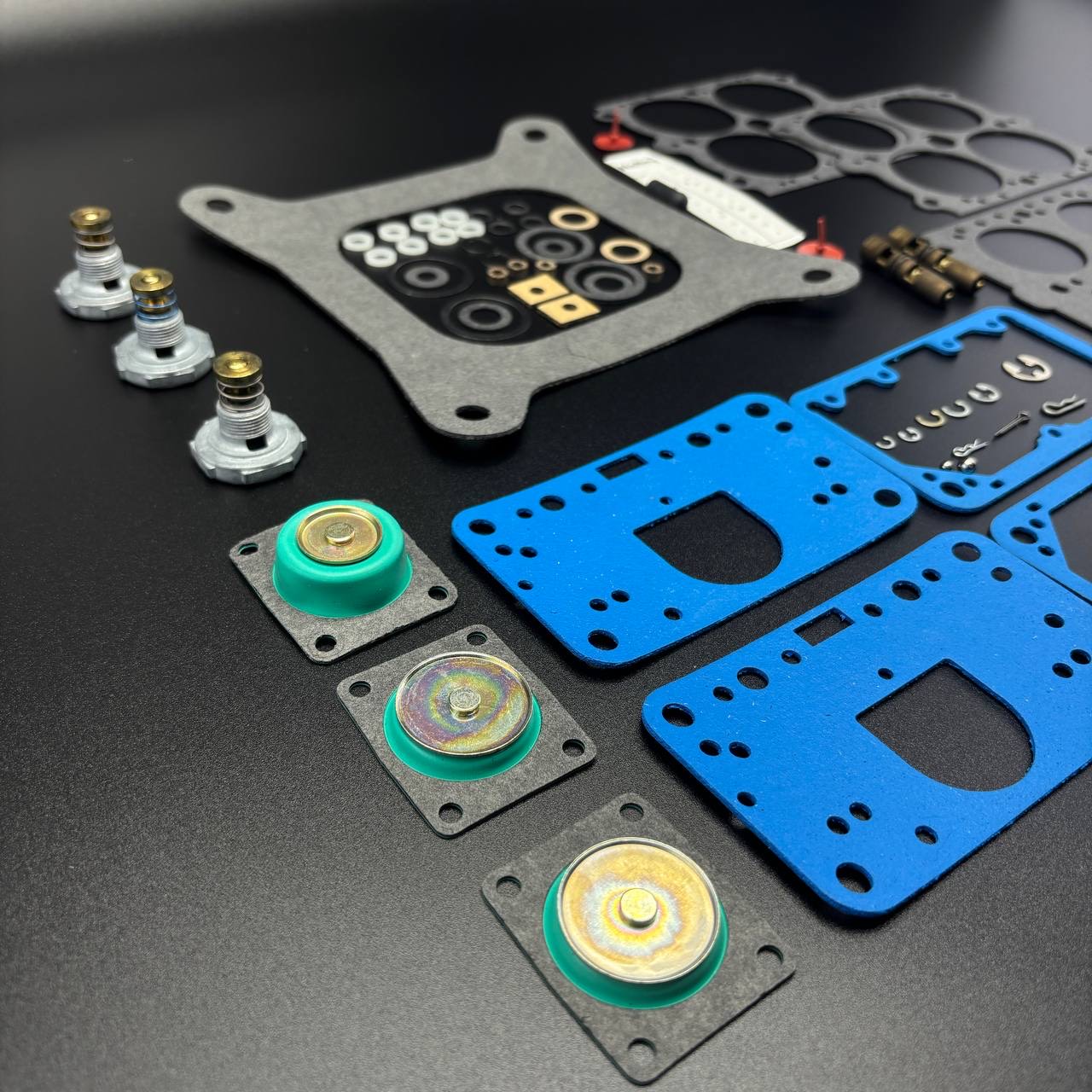 картинка Ремкомплект карбюратора Mercruiser V8 (прокладки паронитовые) REBUILD KIT (Quicksilver)