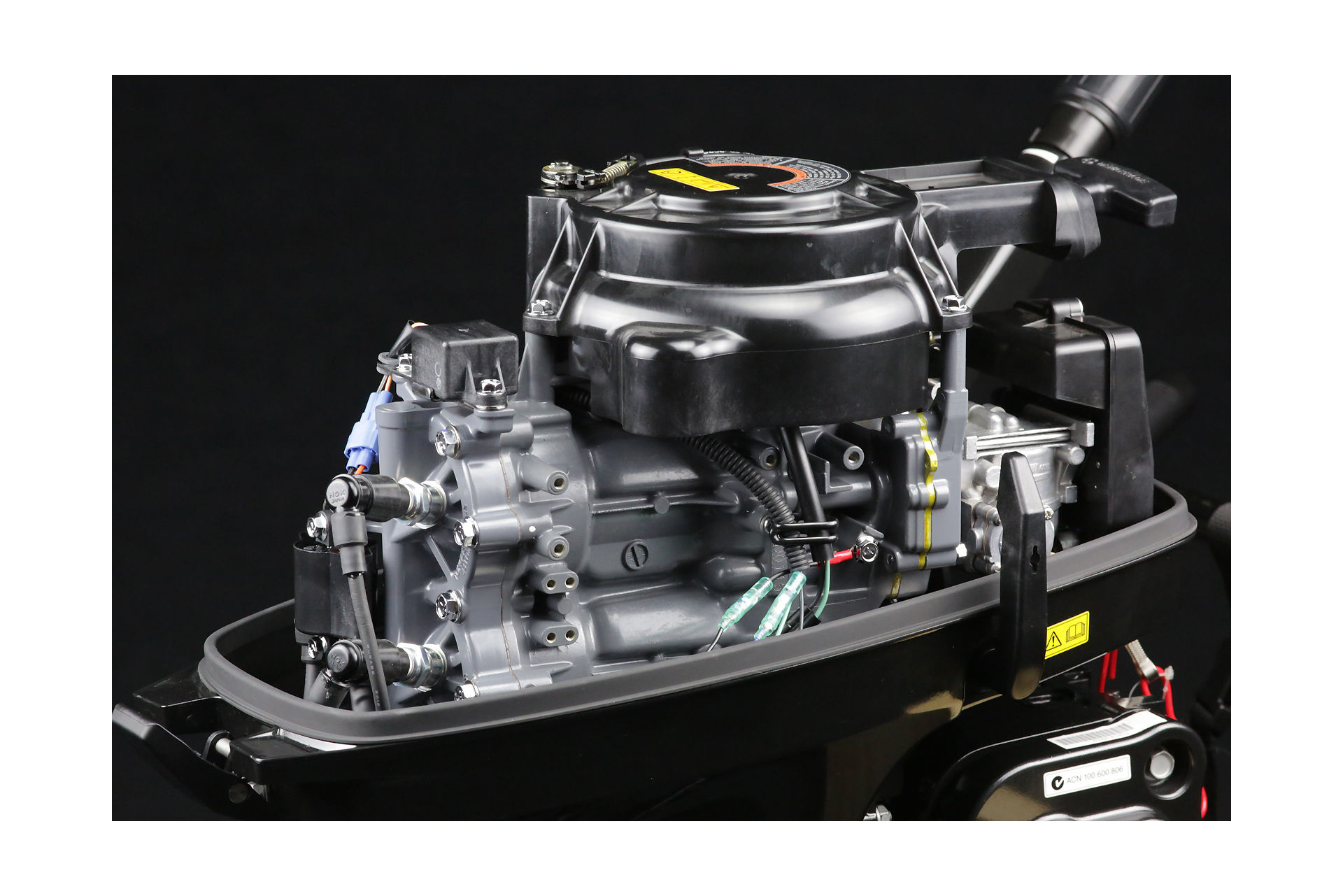 картинка Мотор лодочный Suzuki DT15AS