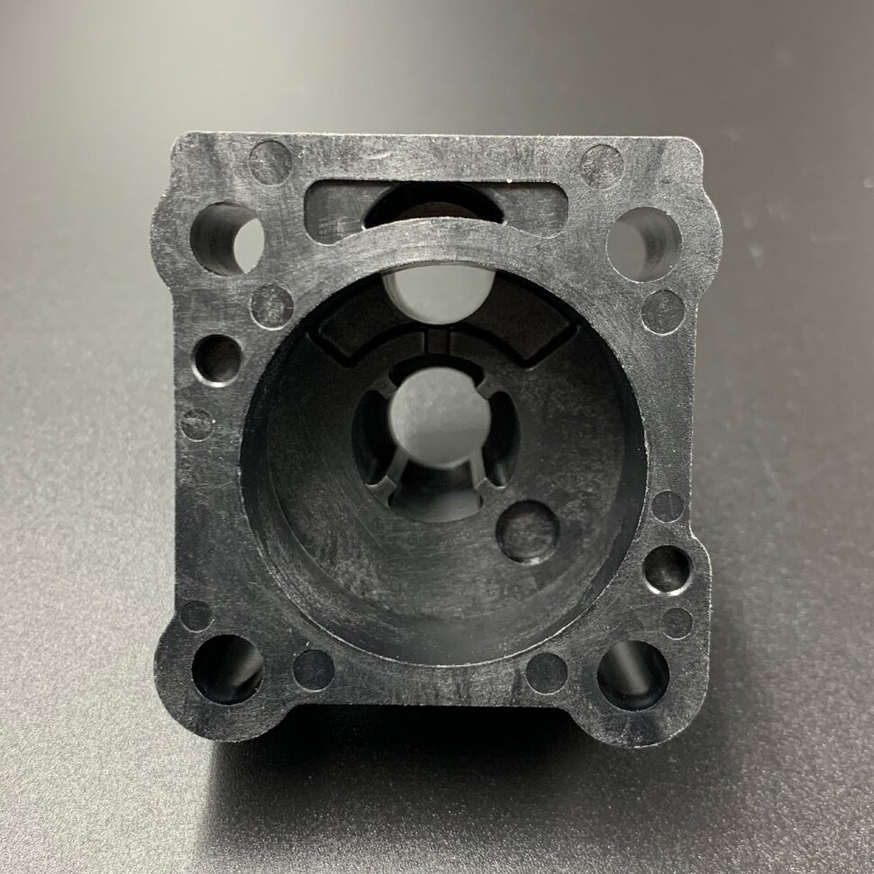 картинка Корпус помпы охлаждения Yamaha 6-8 (6N0-G4311-00) (Yamaha)
