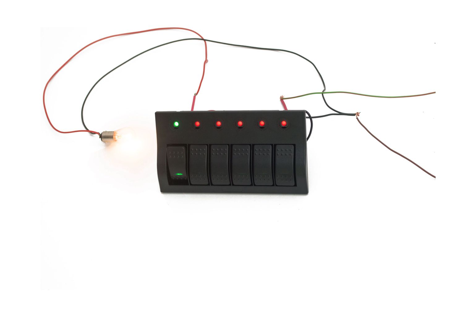 картинка Панель бортового питания 6 переключателей, автоматы