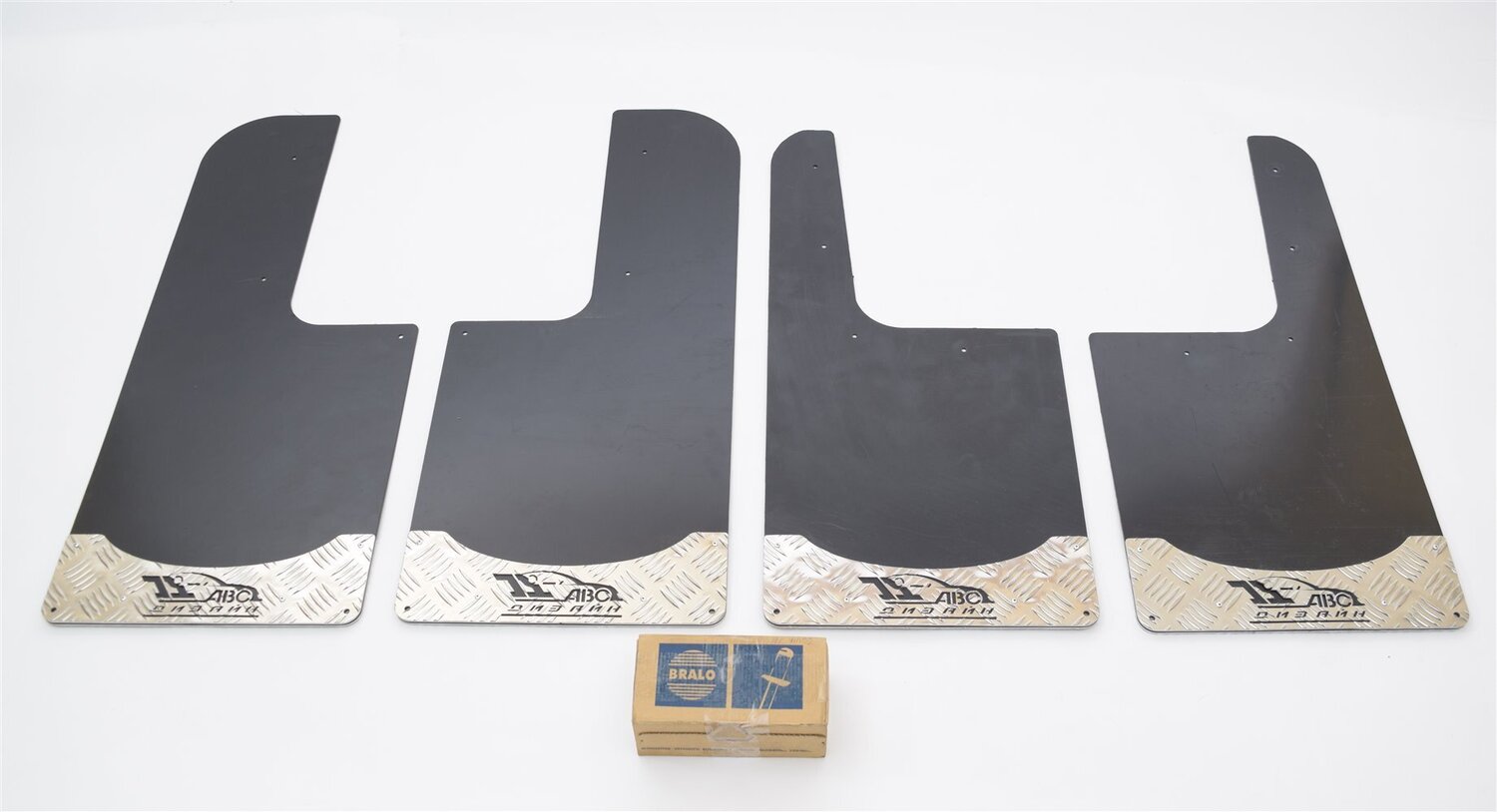 картинка Светодиодная фара ближнего света 83мм, 12W (LED 4x3W) 933012RF