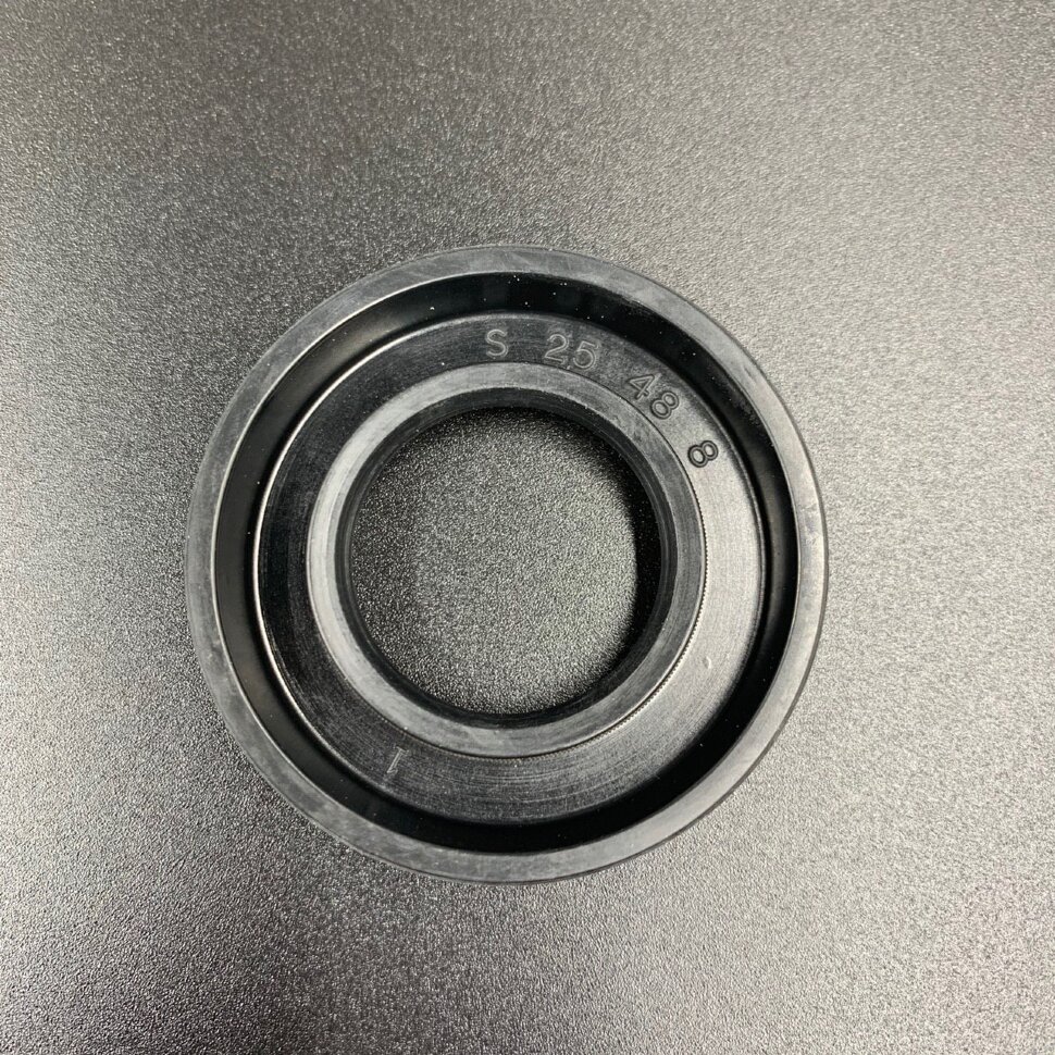 картинка Сальник Yamaha (93102-25M04; 93102-25M28; 93101-25M35) (25x48x8) (Omax)