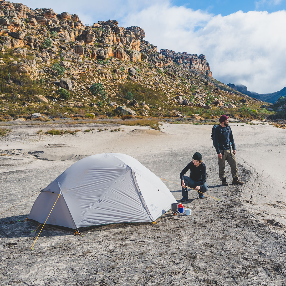 картинка Палатка Naturehike Mongar 2-местная, алюминиевый каркас, сверхлегкая, серая