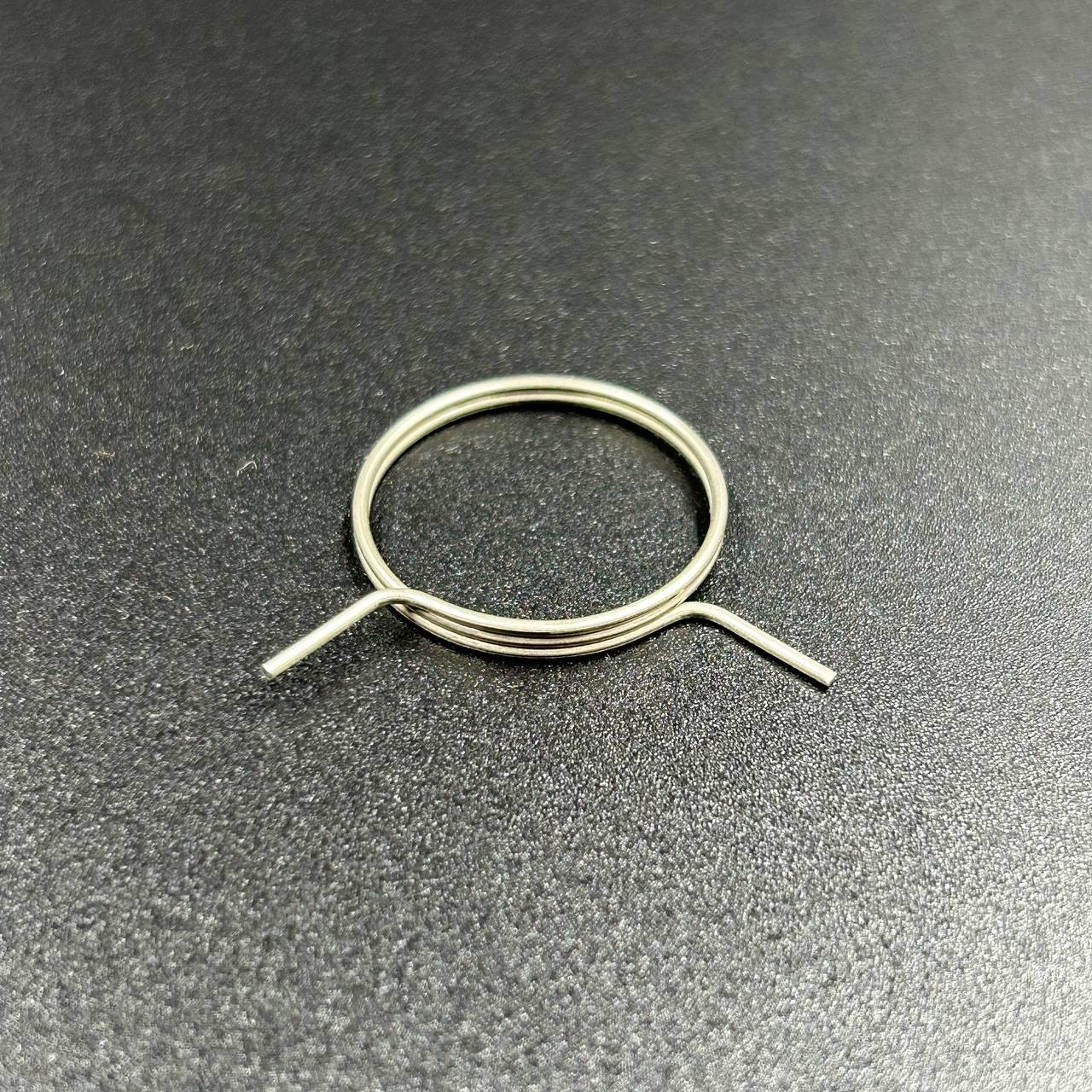 картинка Пружина стопора стартера возвратная Yamaha (YUELANG)