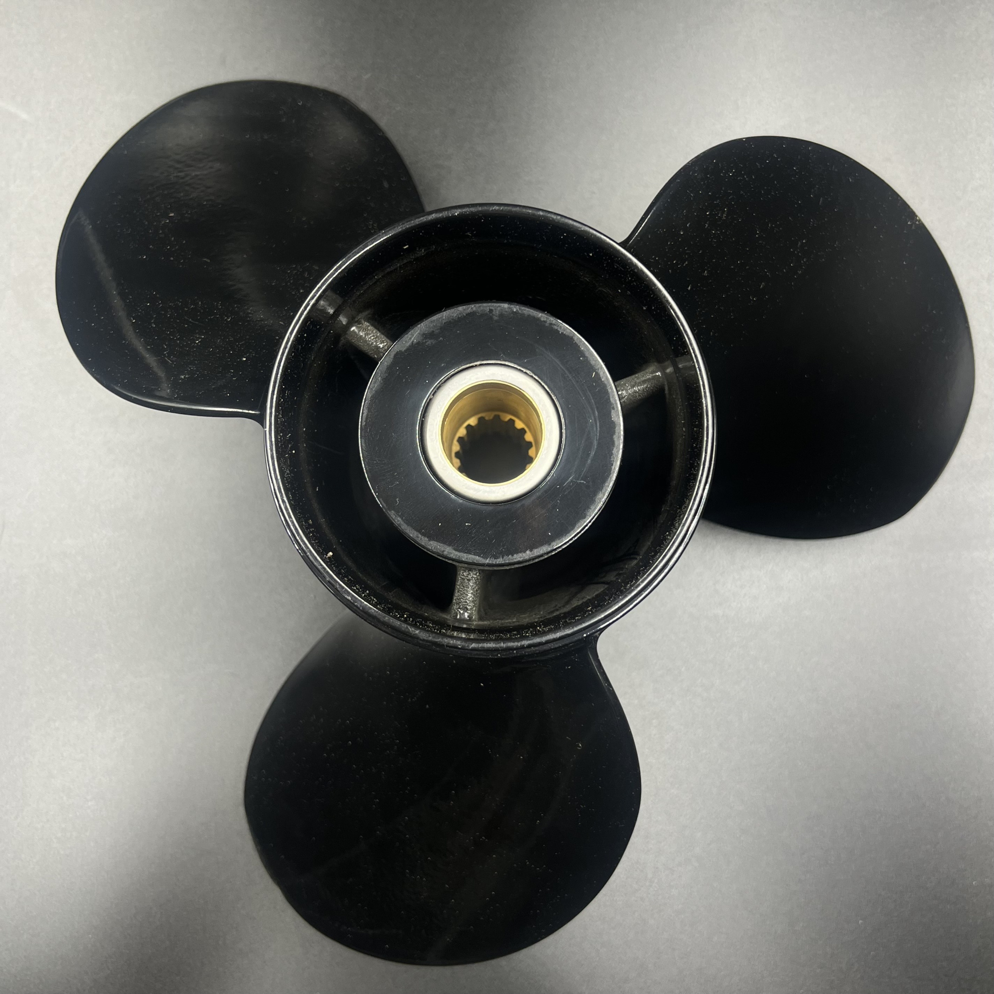 Гребной винт Mercury 90CT-400 Megara (3x14 1/4x21) (Polastorm)