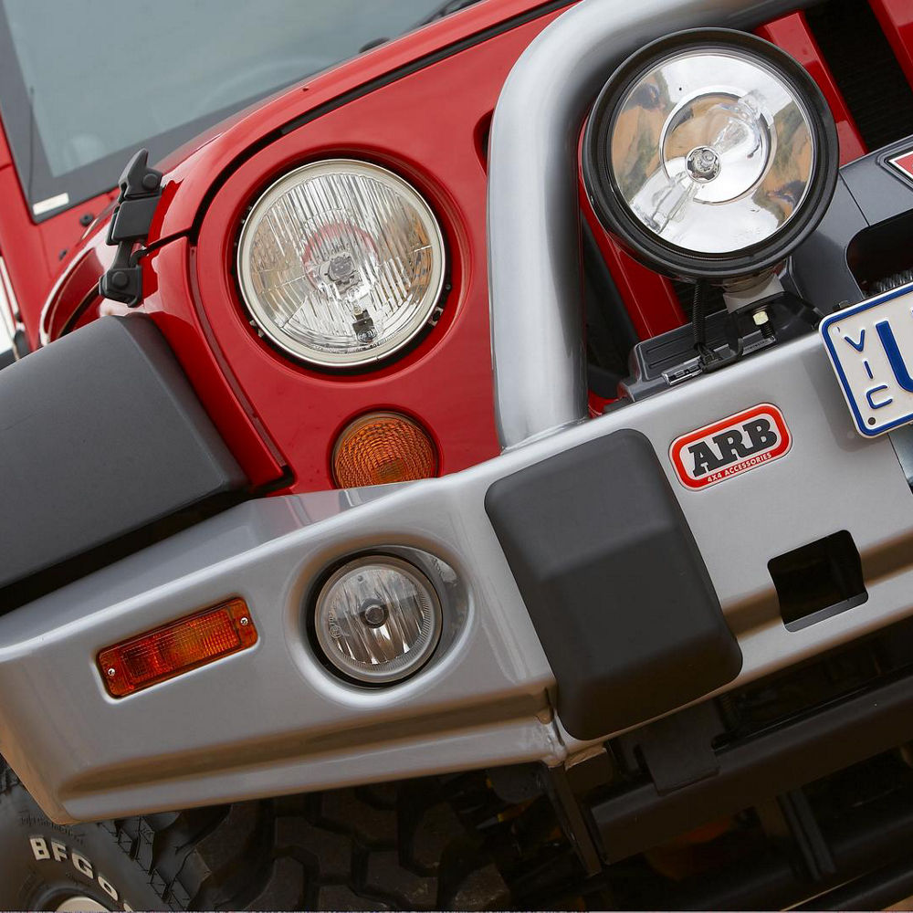 Бампер ARB Combar для Jeep Wrangler JK (07- с ПТФ)