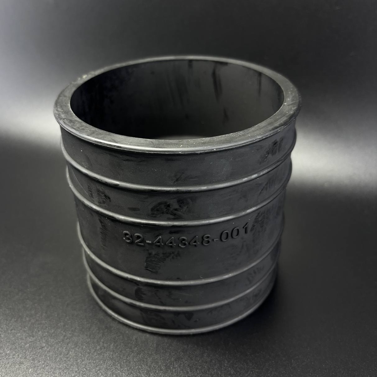 картинка Колено выпускное (гусак) Mercruiser 3.0L (Quicksilver)