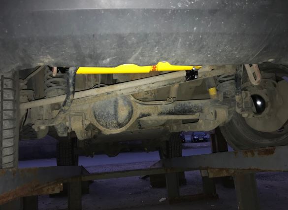 картинка Демпфер РИФ рулевой Suzuki Jimny 1998-2018 с креплениями РИФ