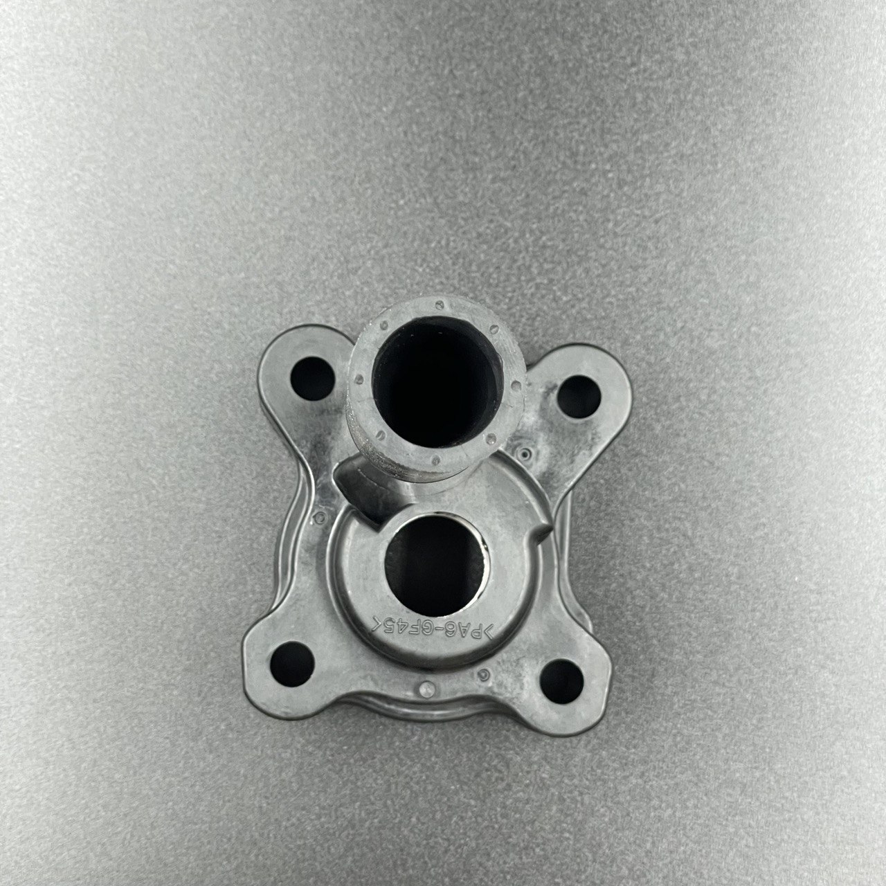 картинка Корпус помпы охлаждения Honda BF8-20 (19215-ZW9-010) (Honda)