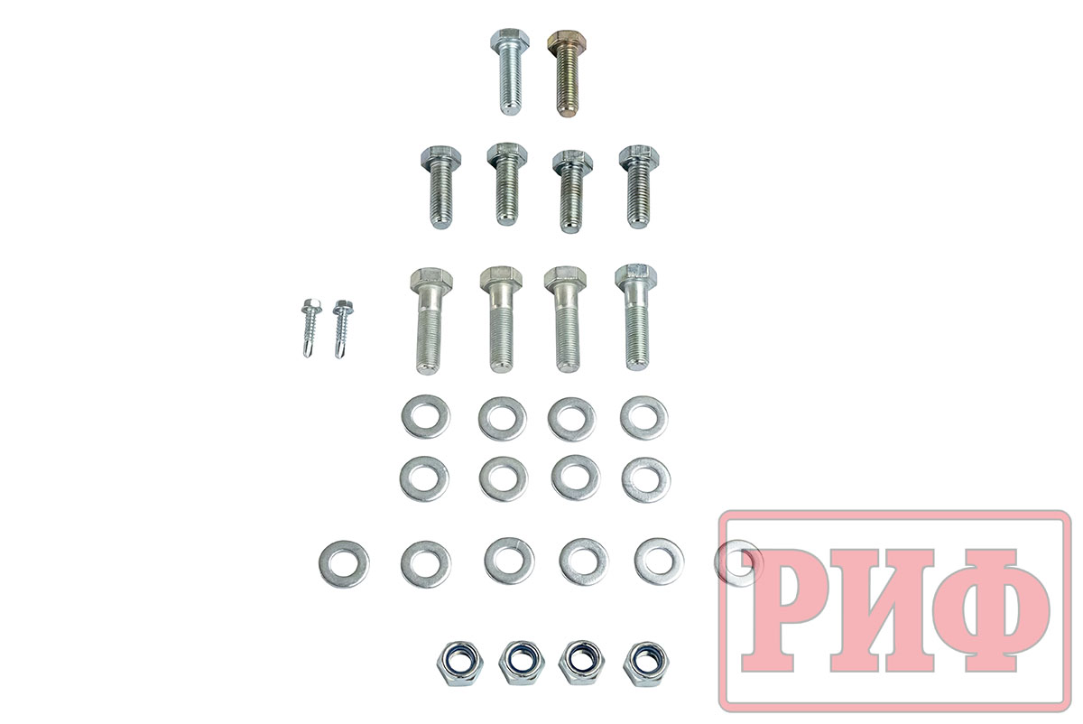 картинка Бампер задний РИФ Toyota Land Cruiser Prado 120 c квадратом под фаркоп и калиткой