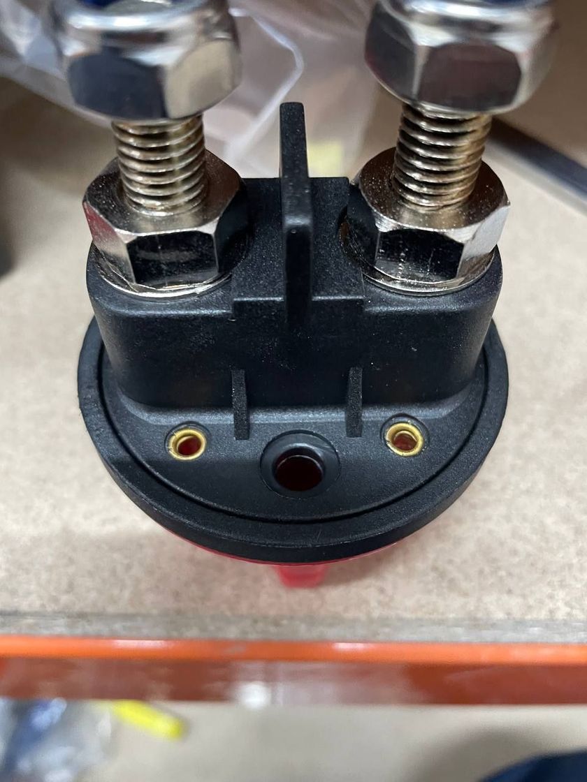 картинка Выключатель массы Heavy Duty "ON-OFF" (1 АКБ) 180А