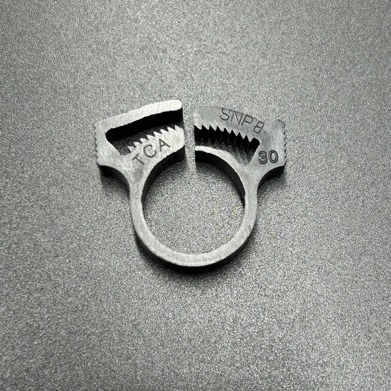 картинка Коннектор топливный Mercury (22-816856Q3) (Quicksilver)