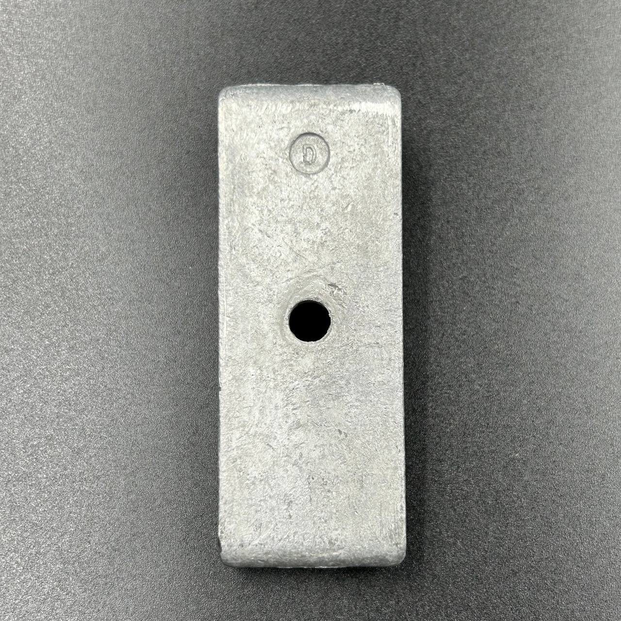 картинка Анод редуктора Mercury/Mercruiser (Алюминиевый) (826134Q) (Quicksilver)