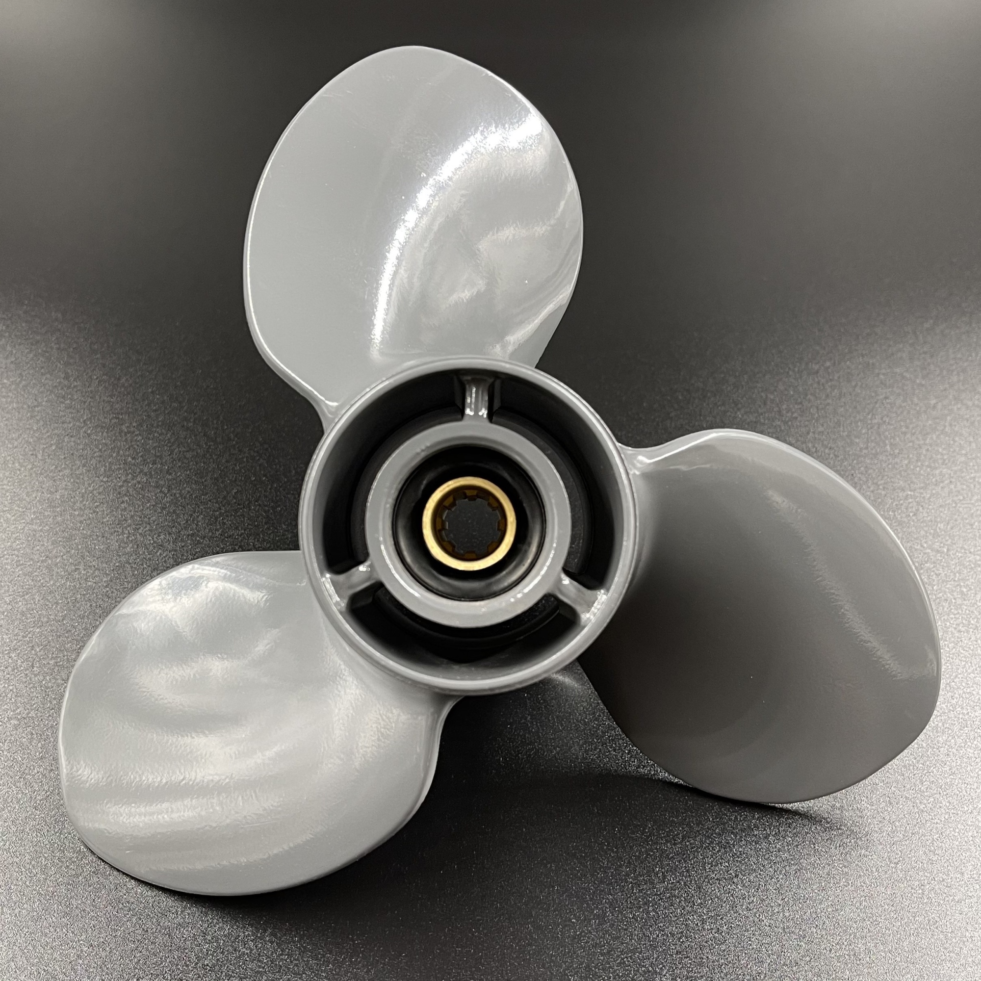 картинка Гребной винт Honda BF8-BF15, BF20D (3x9-1/4x9)