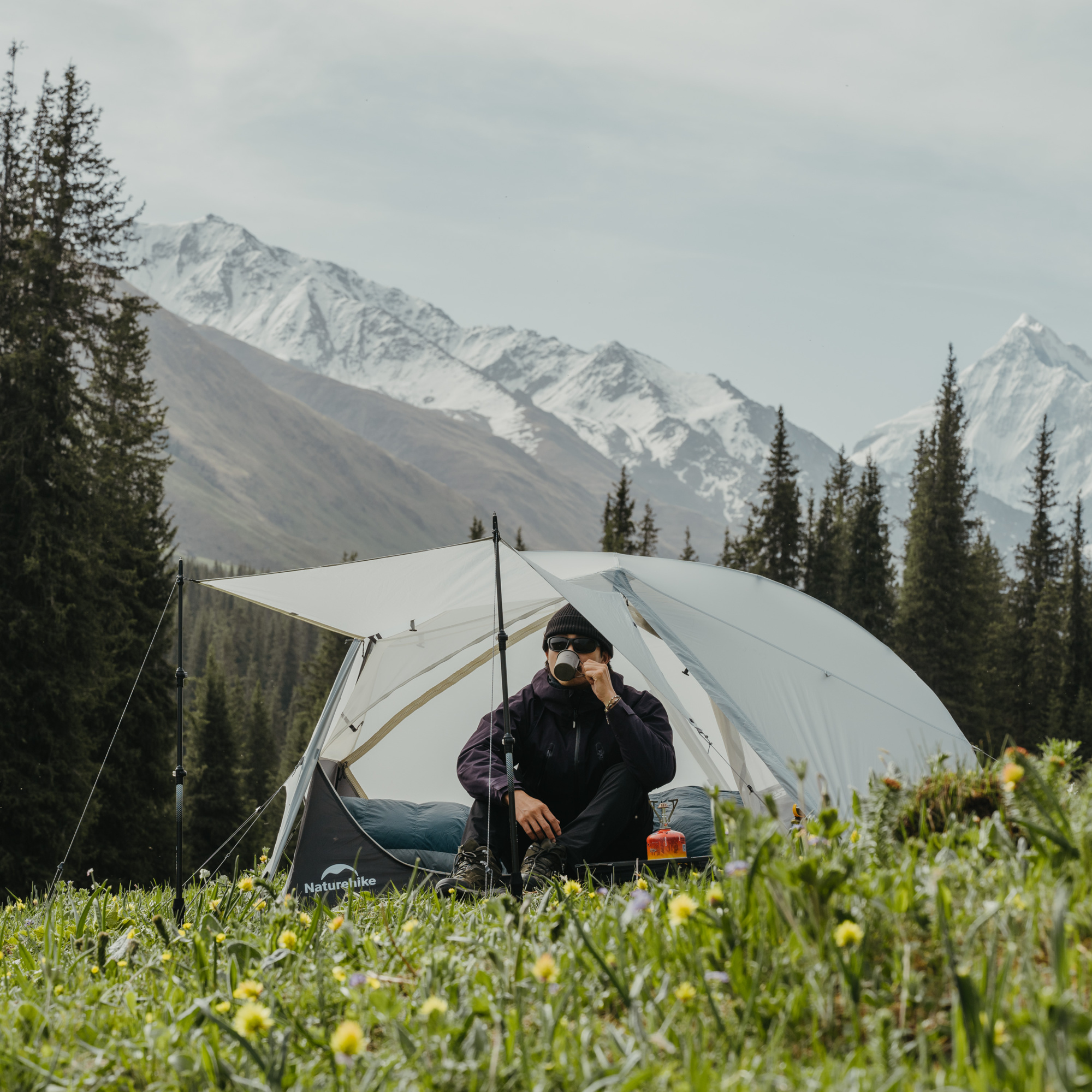 Палатка Naturehike Star River UL CNK2450WS022 двухместная серая