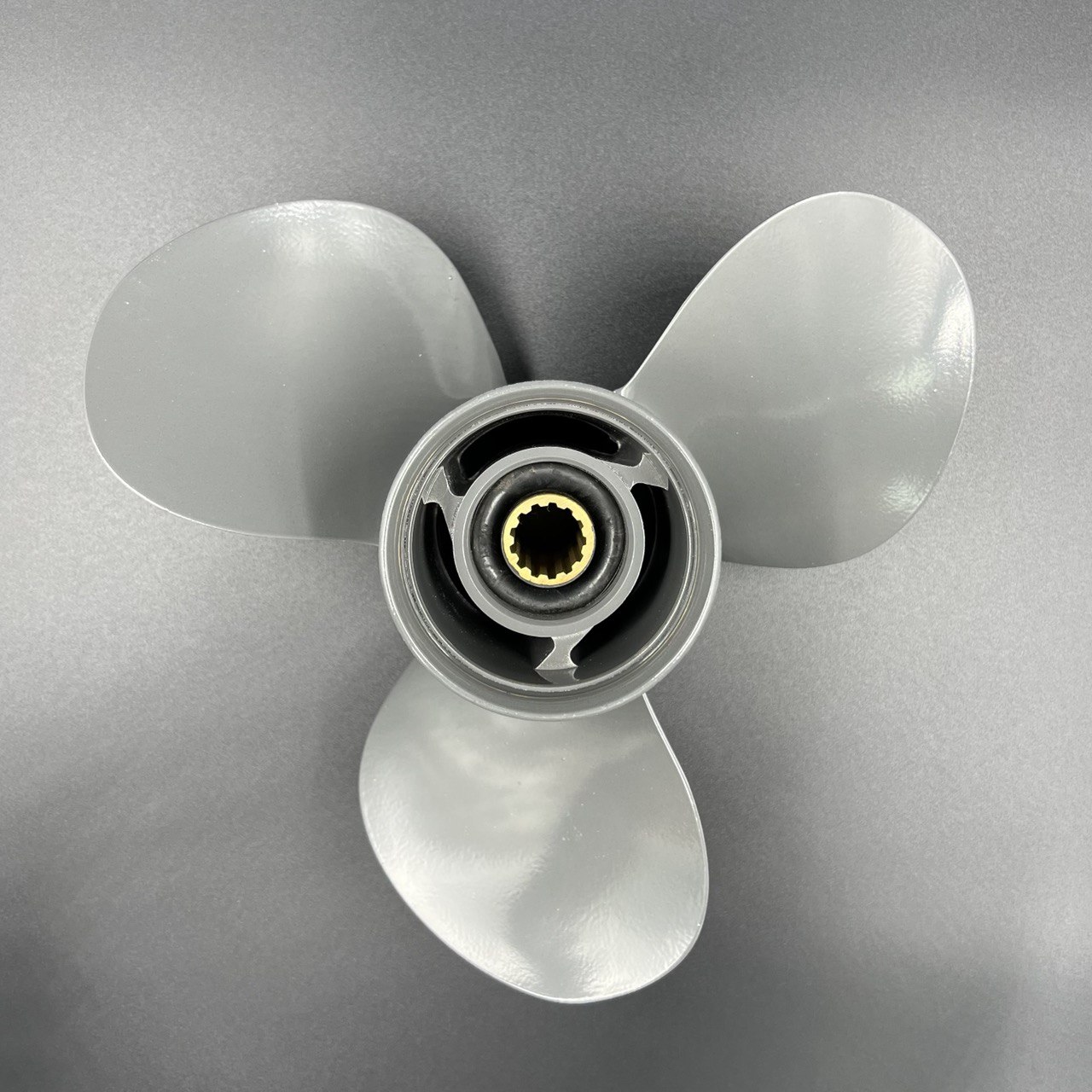 картинка Гребной винт Honda BF35-BF60 (3x11-3/8x12)