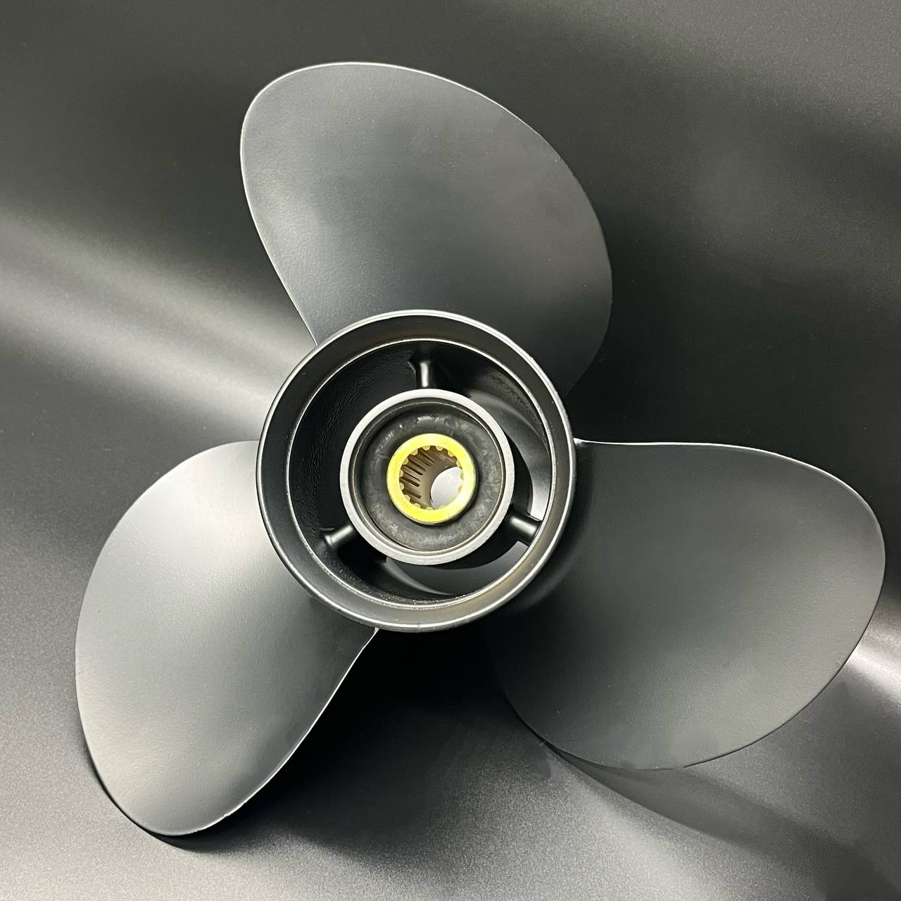 Гребной винт Suzuki DT75-DT140, DF60-DF70 (3x13-3/4x15) (YHS)