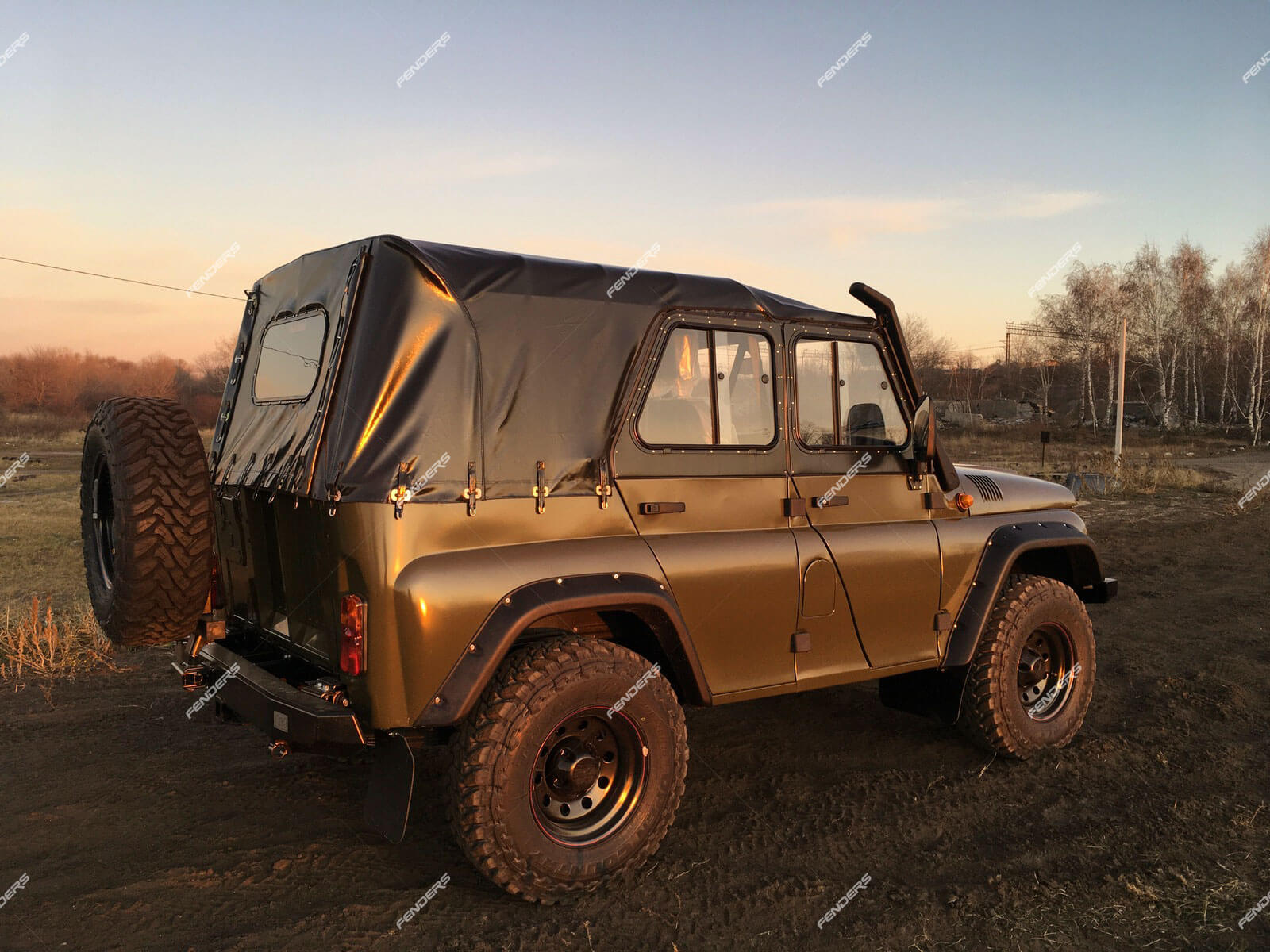 картинка Расширители колёсных арок FENDERS для УАЗ Хантер под нерезанные арки колёс