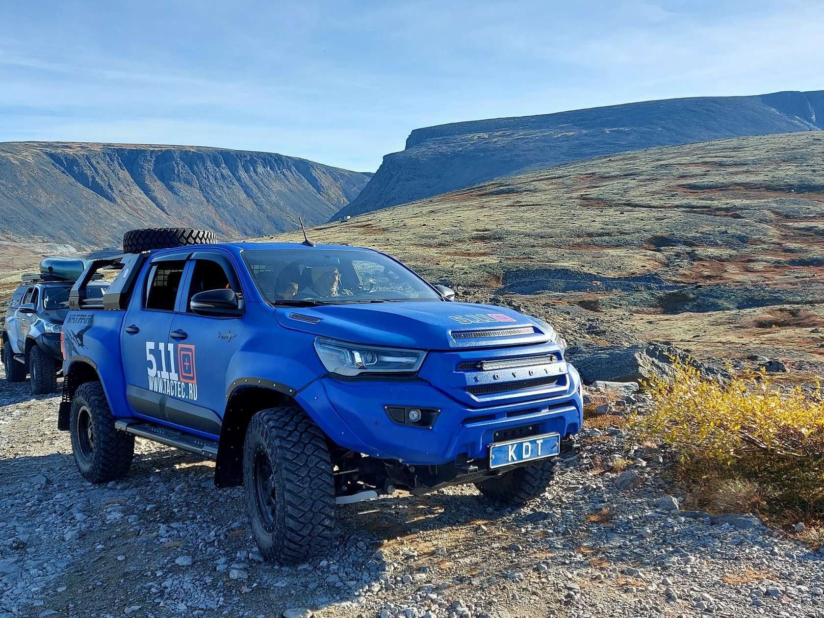 Капот композитный Катран HILUX 2015