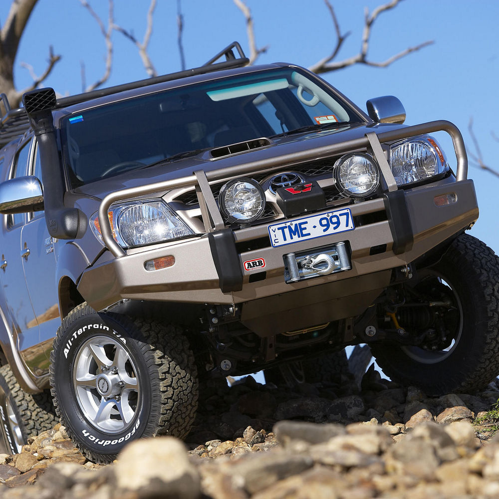 WINCH BAR HILUX 05ON NON FLARE SRS
