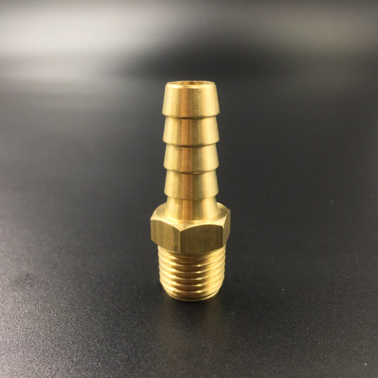 картинка Коннектор топливный в бак (елочка) (Omax)