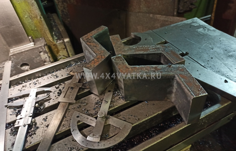 картинка Рулевая сошка на УАЗ буханка для установки редукторных мостов