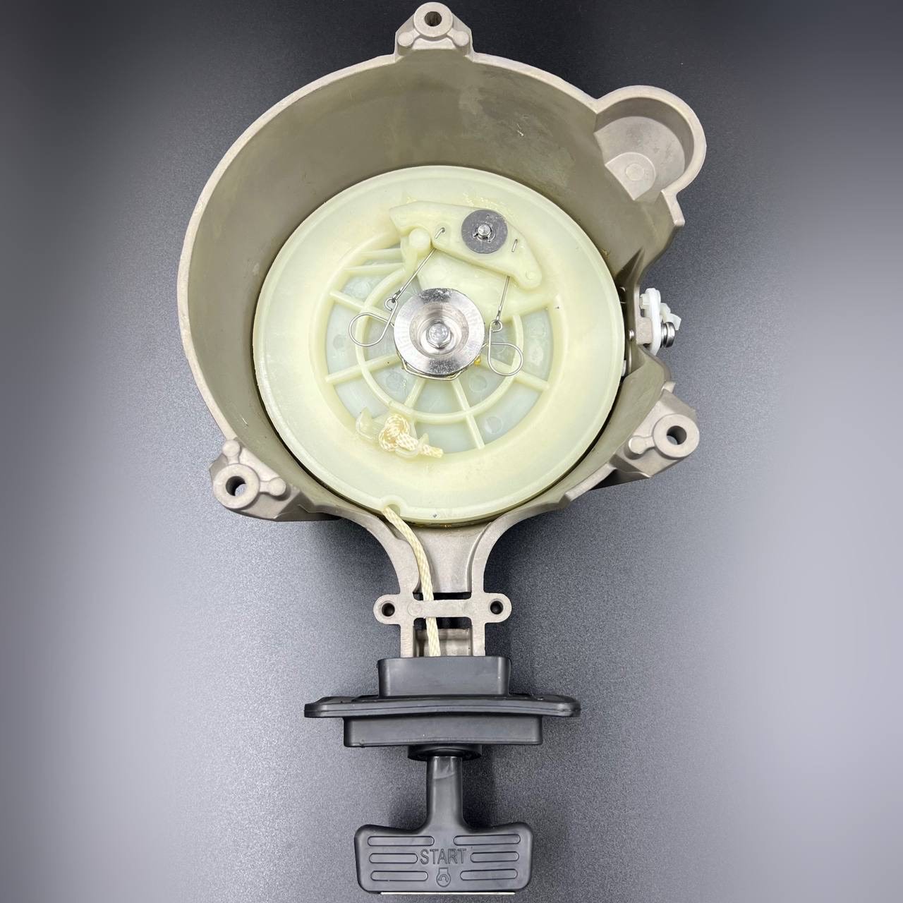картинка Ручной стартер Tohatsu/Mercury 9.9-18 (803716A1) (в сборе) (YUELANG)