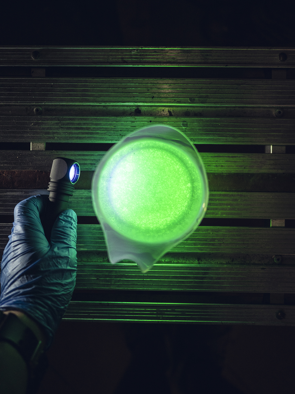 картинка Фонарь Armytek Wizard C2 WUV 