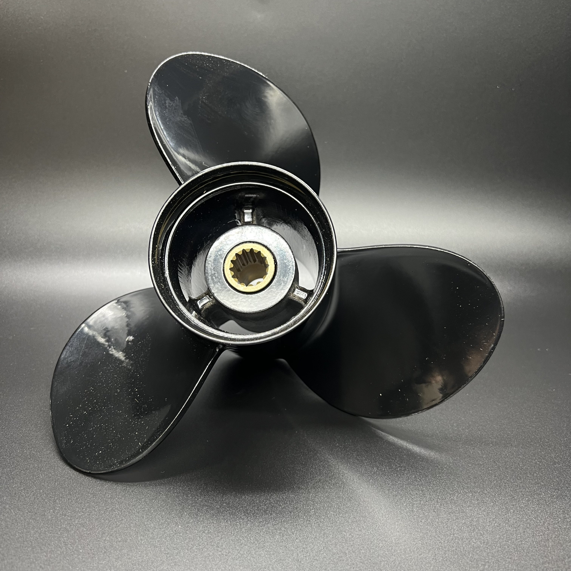 картинка Гребной винт Johnson/Evinrude 20-35 (3x10-1/4x13) (Polastorm)