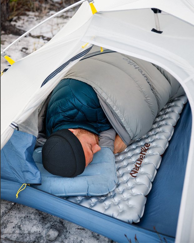 картинка Коврик надувной Naturehike 196х64х7 см, серебристый карбон