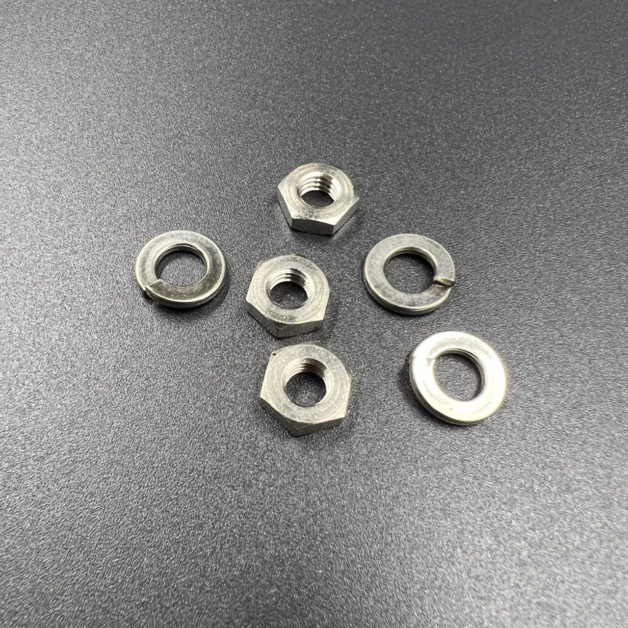 картинка Реле гидроподъемника Yamaha (3 контакта) (6E5-8195B-01) (Yamaha)