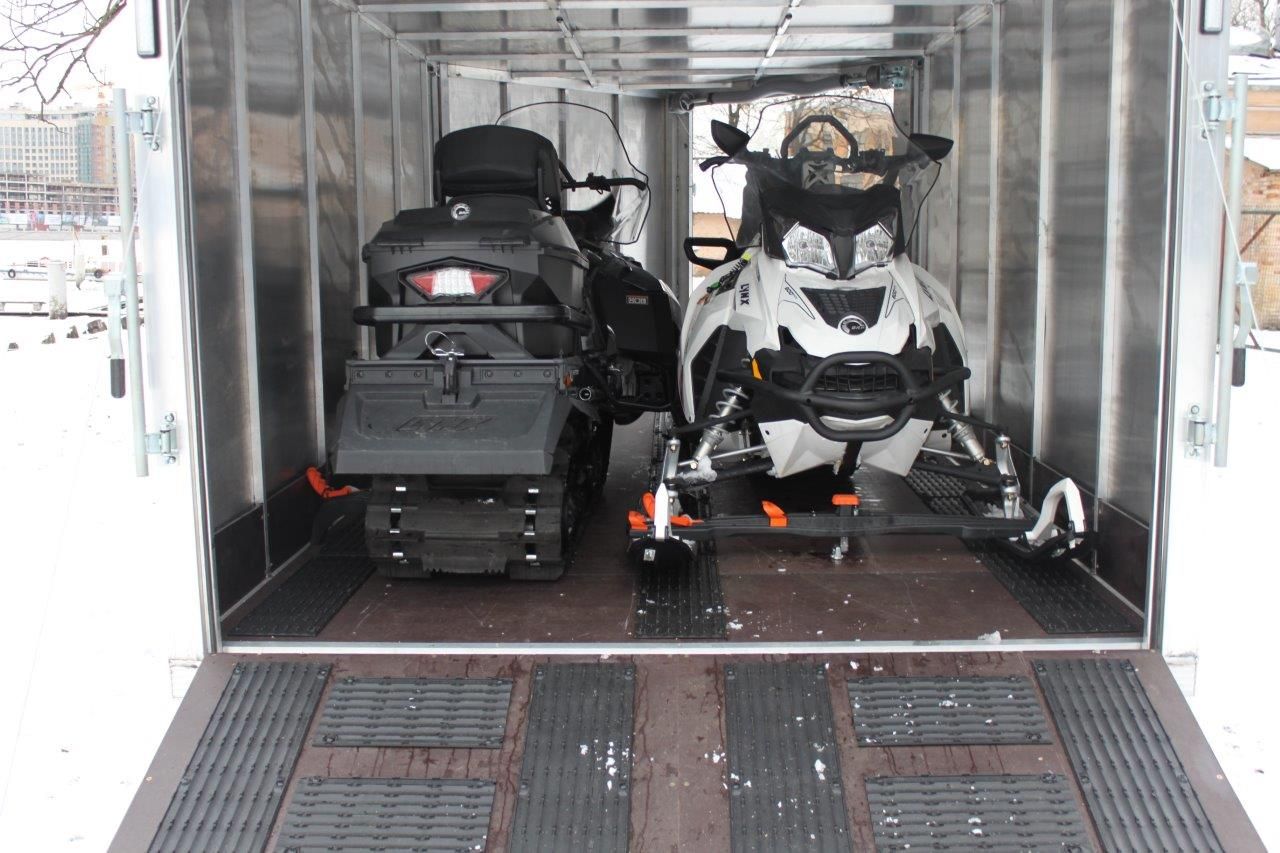 картинка Пластиковые фиксаторы для крепления снегохода к кузову прицепа (передние)