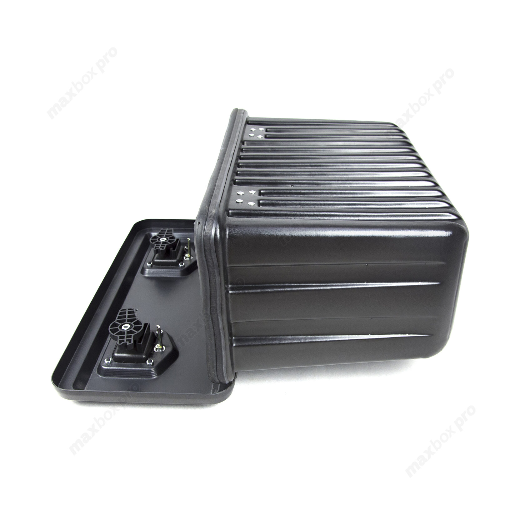 Ящик для грузовика MaxBox PRO 750 инструментальный (79 литров)