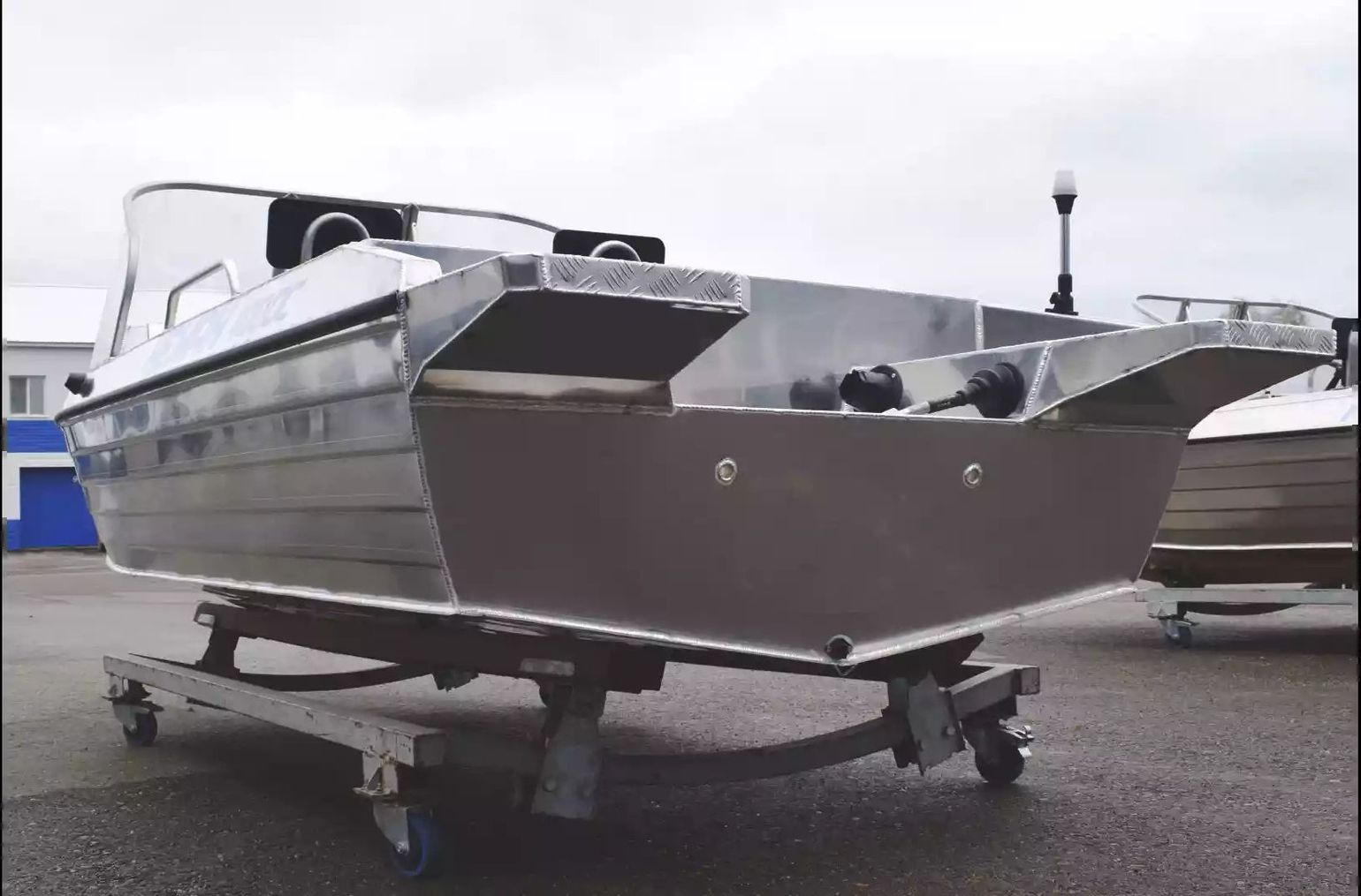 картинка Моторная лодка, Neman 400 DC