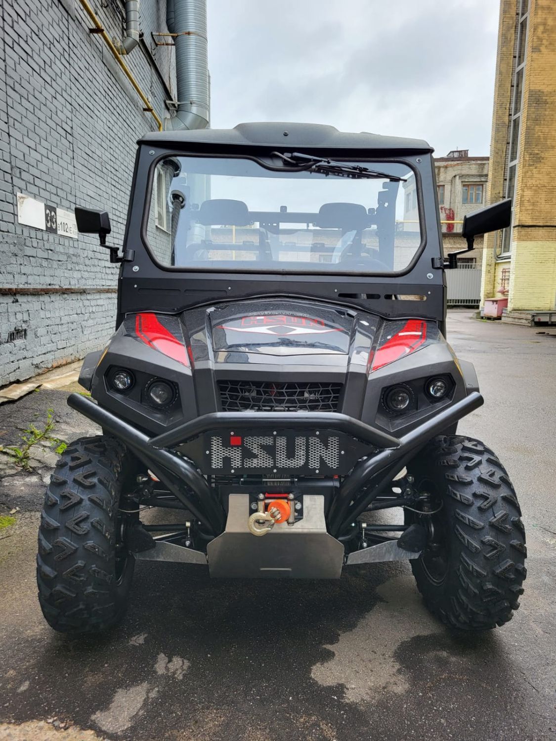 картинка Бампер передний HiSUN Sector 550/750